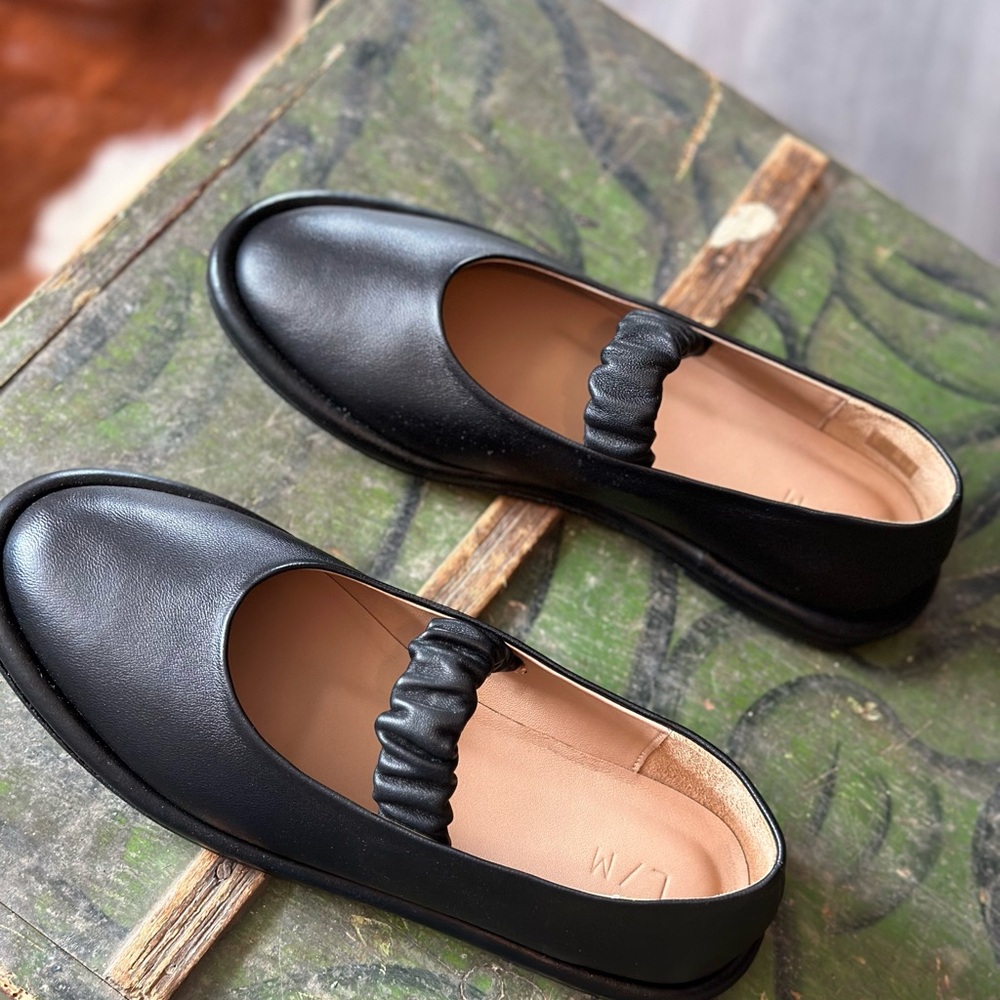 Brand new Lauren Manoogian ruche ballet